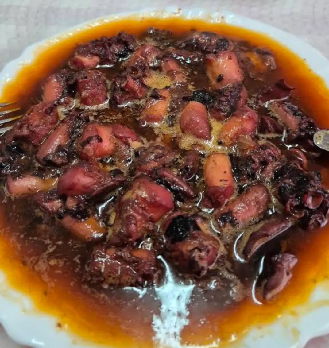 Alcatra de peixe — Restaurante Preguiça, tasco em Angra do Heroísmo