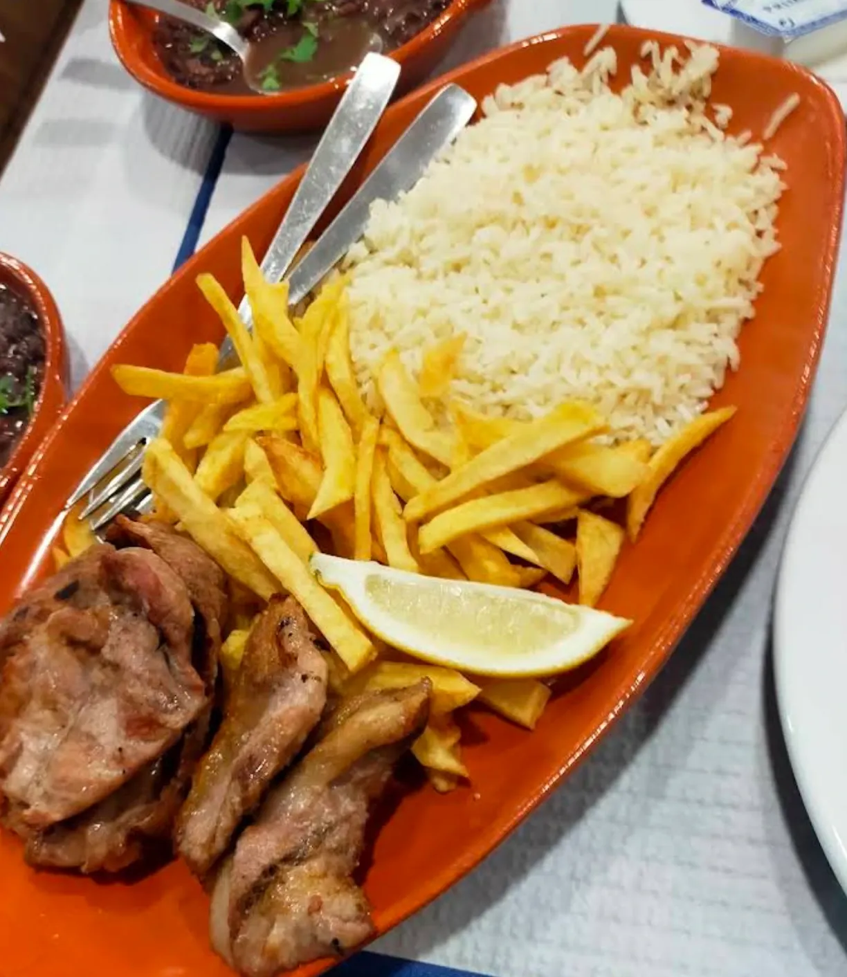 Grelha do Chefe, a tasco in Aveiro