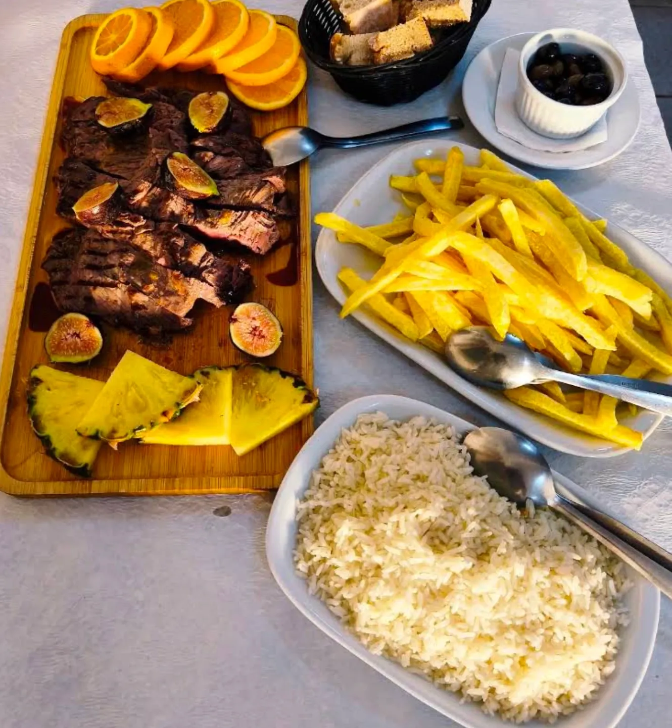 Cantinho da enCosta - Casa de Pasto, a tasco in Vale de Cambra