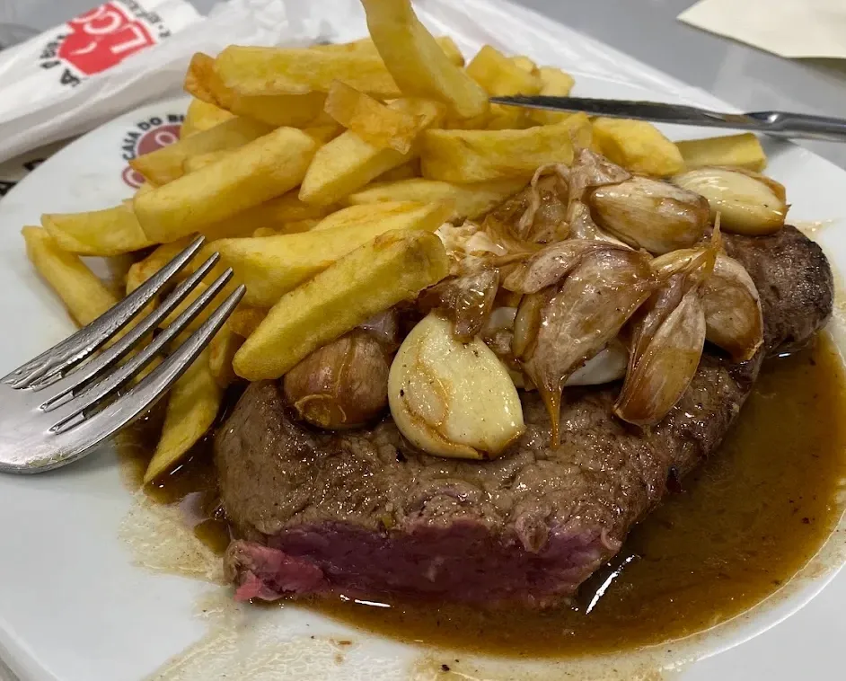Posta — Casa do Bife O Galego, tasco em Ponta Delgada