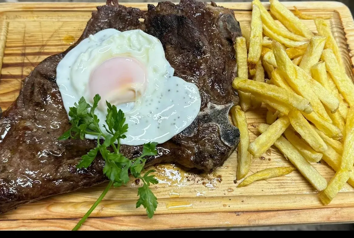 Churrasqueira Barretão, tasco em Olhão