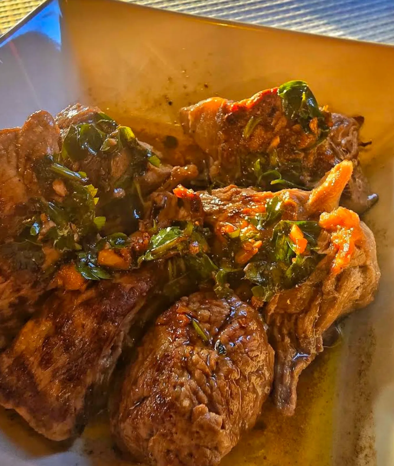 Petiscos — Dom pernil, a tasco in Maia