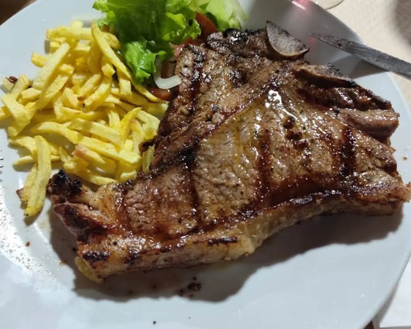 Posta — Restaurante Lombada, tasco em Bragança