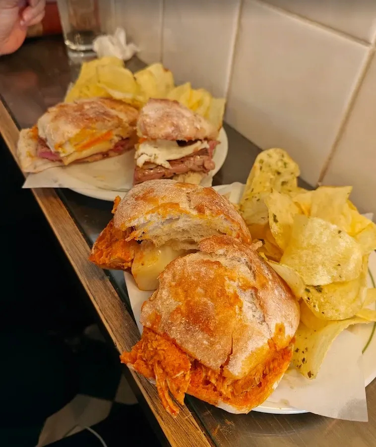 Lareira - Baixa, tasco no Porto