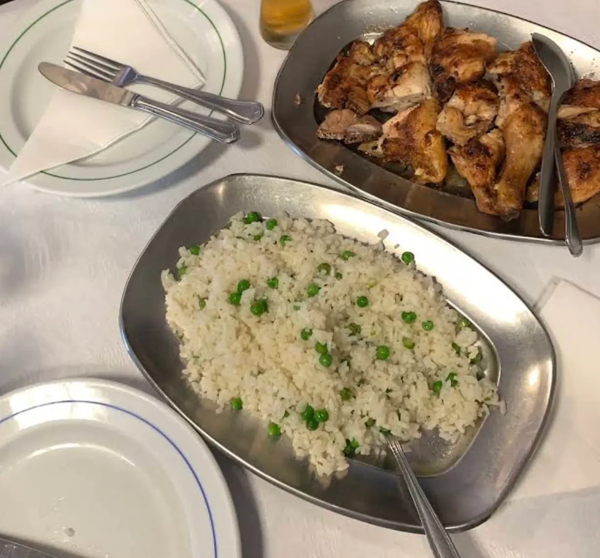 Frango — Churrasqueira Confiança, a tasco in Porto