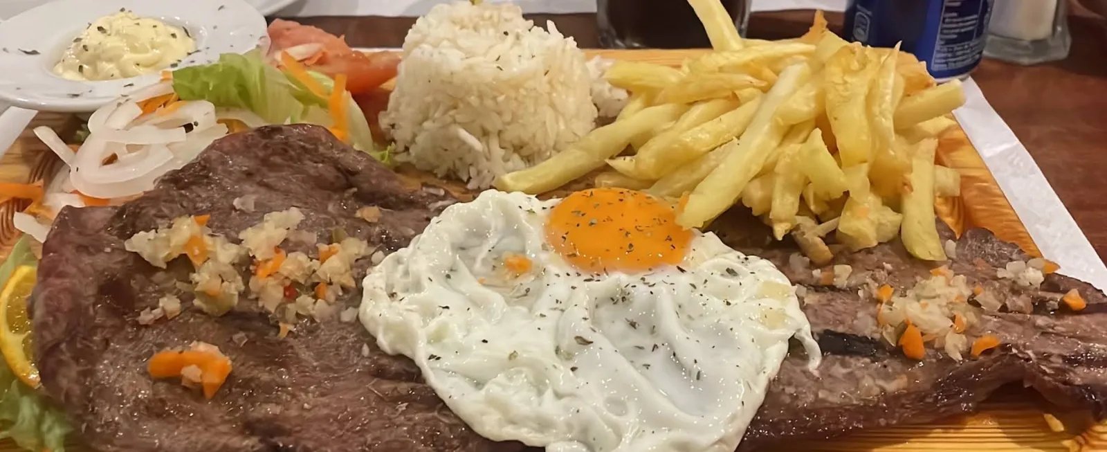 O Minhoto, tasco em Lisboa