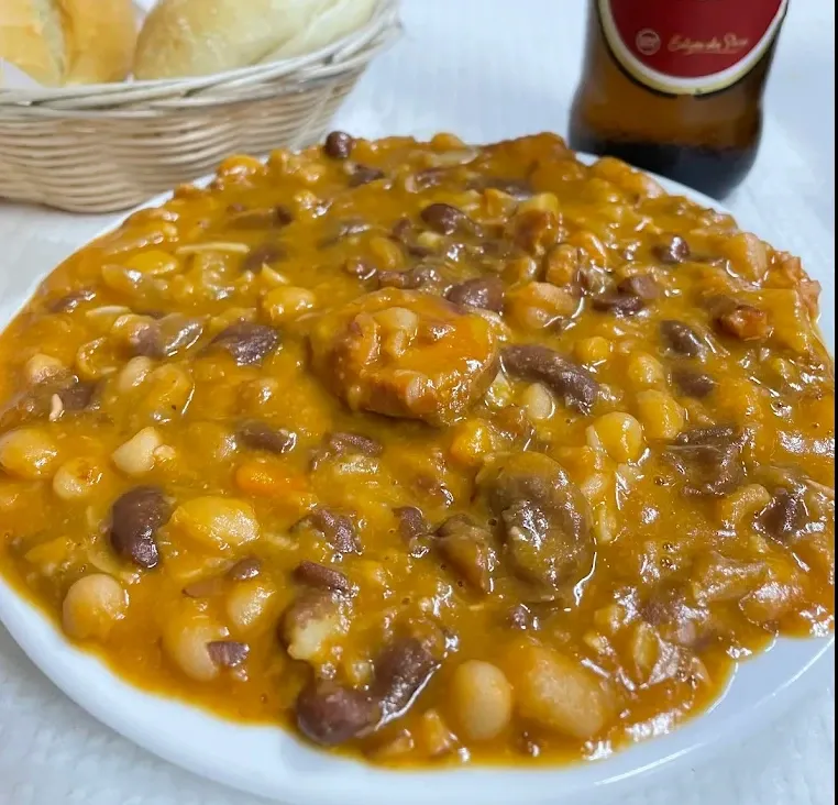 Entalado — Tasca do Necas, tasco em Viana do Castelo