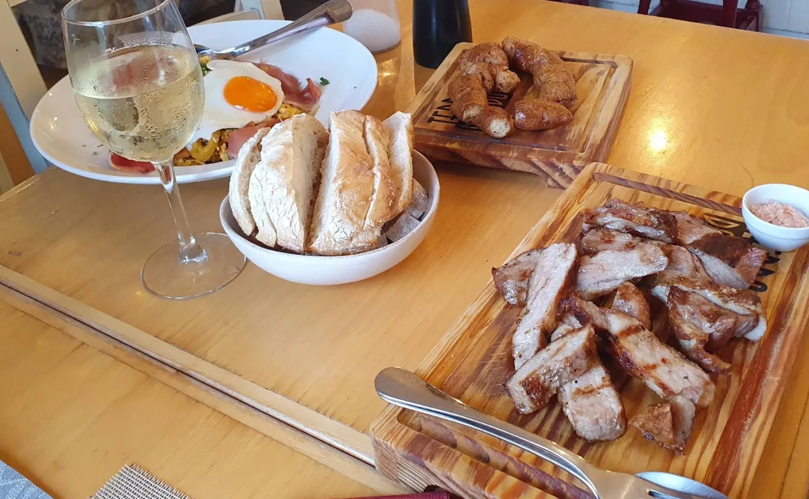 Petiscos — Terra do Eido, a tasco in Ponte de Lima