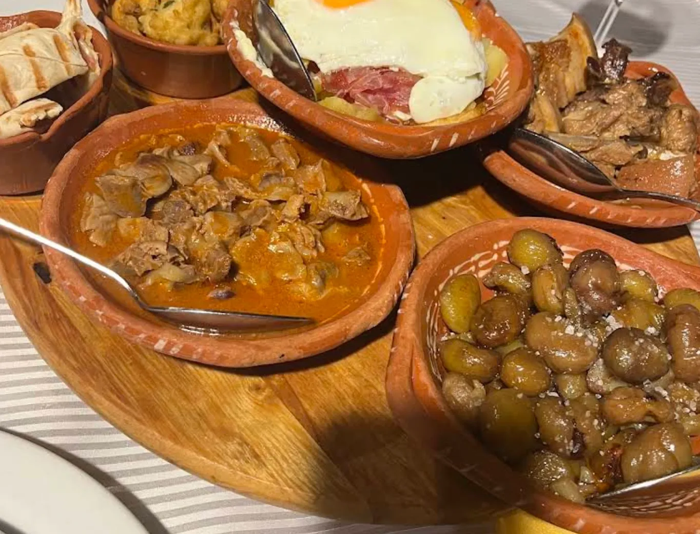 Adega Amarela, tasco em Santo Tirso