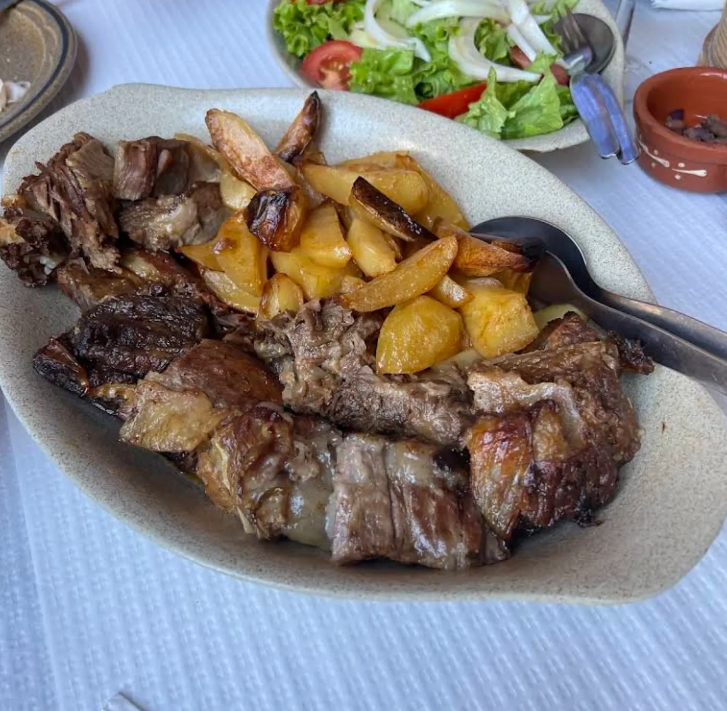 Diária — Tasca das Alminhas, a tasco in Amarante