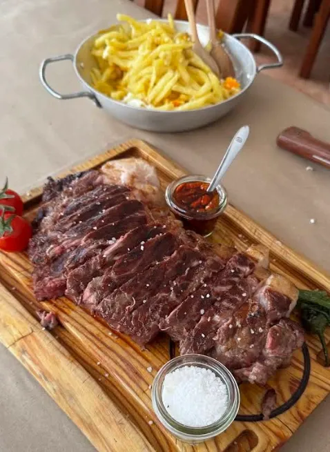 Bife — Amoreirinha do Tejo, a tasco in Alcochete