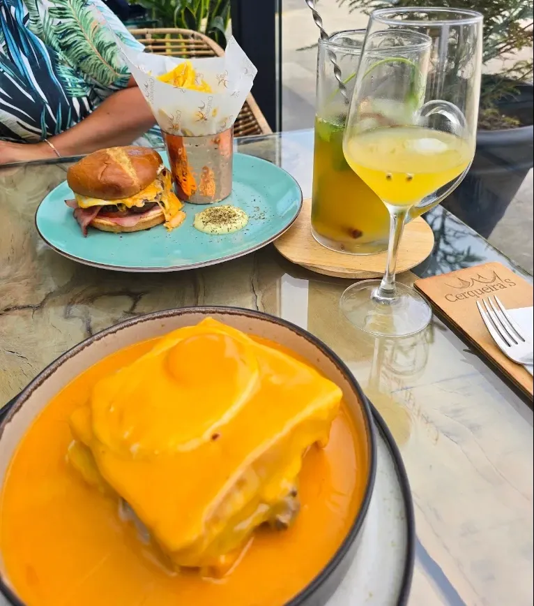 Francesinha — Cerqueiras, tasco em Viana do Castelo