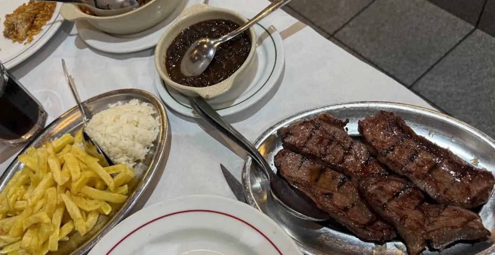 Diária — Zico, a tasco in Aveiro